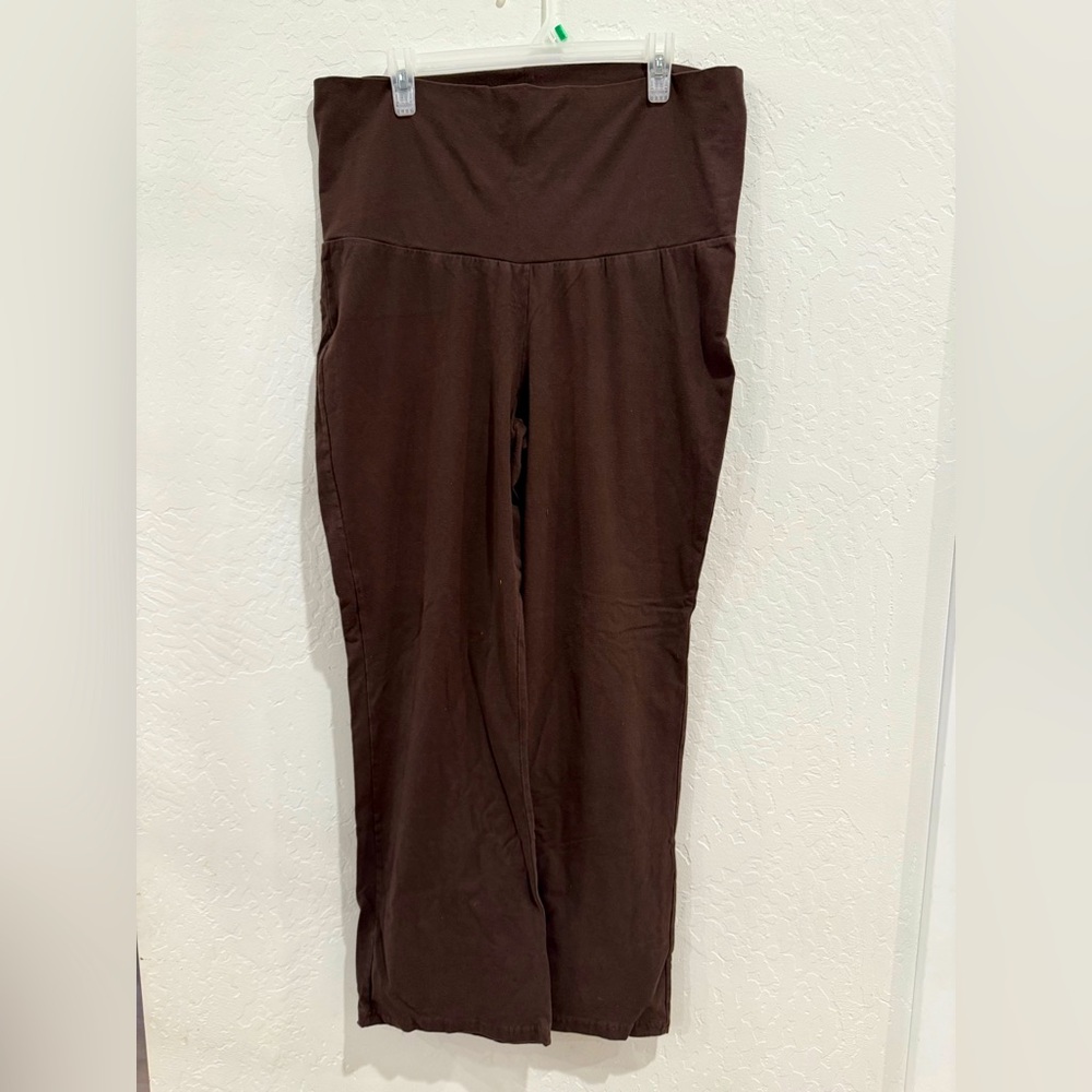 Old Navy maternity gaucho style pants size L